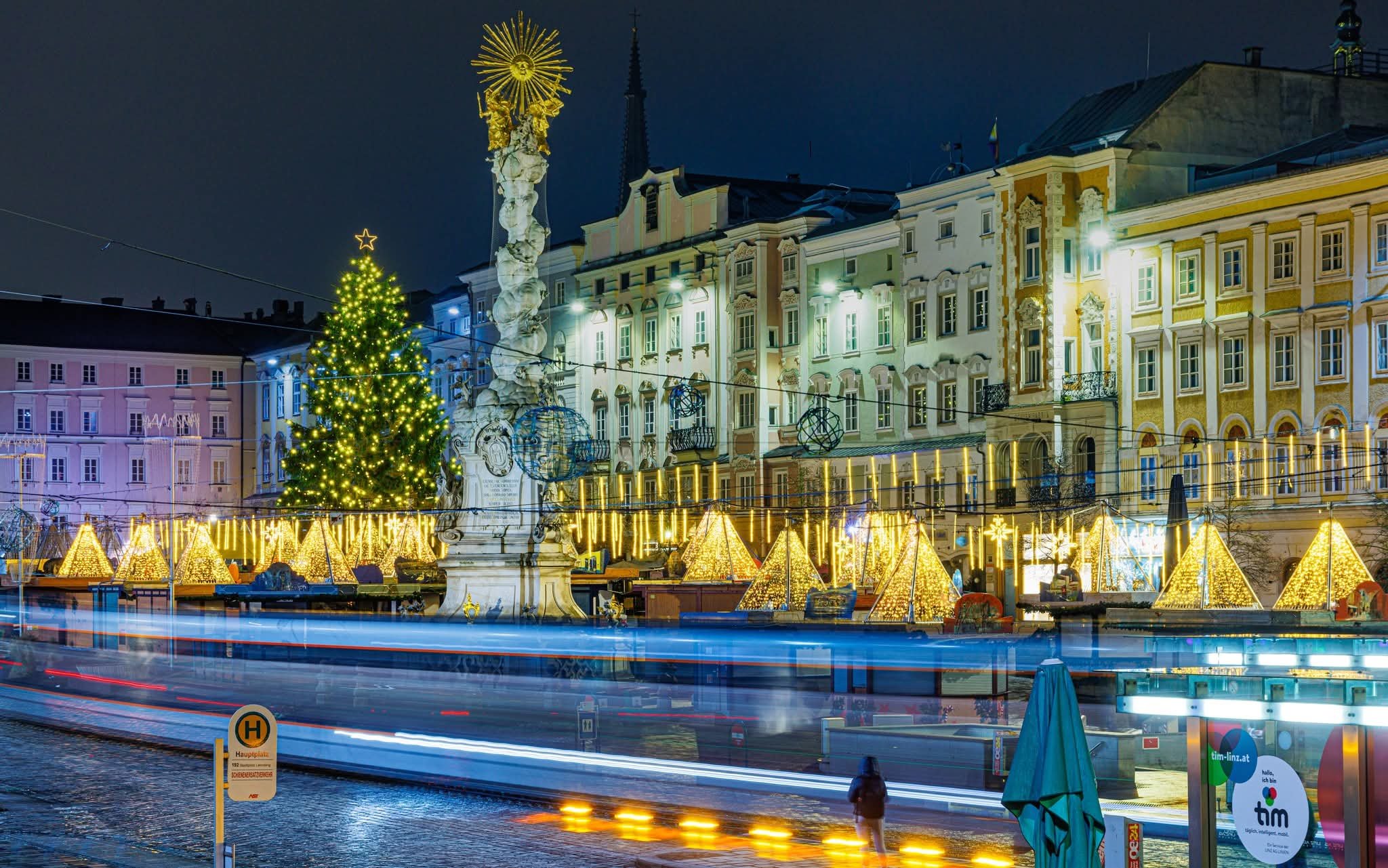Hauptplatz (Linz Main Square)